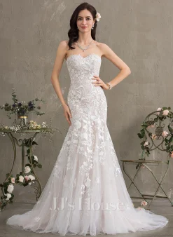 JJsHouse Forme Sirène/trompette Cache Cœur Traîne Moyenne Dentelle Tulle Robe De Mariée -Voiles mariée Soldes 0e13fe5d9be932ef9e46aabf731f4a8f
