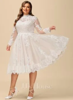 JJsHouse Robe Trapèze Illusion Longueur Genou Dentelle Tulle Robe De Mariée -Voiles mariée Soldes 13c6139a9909e130236c4344a60fb88b