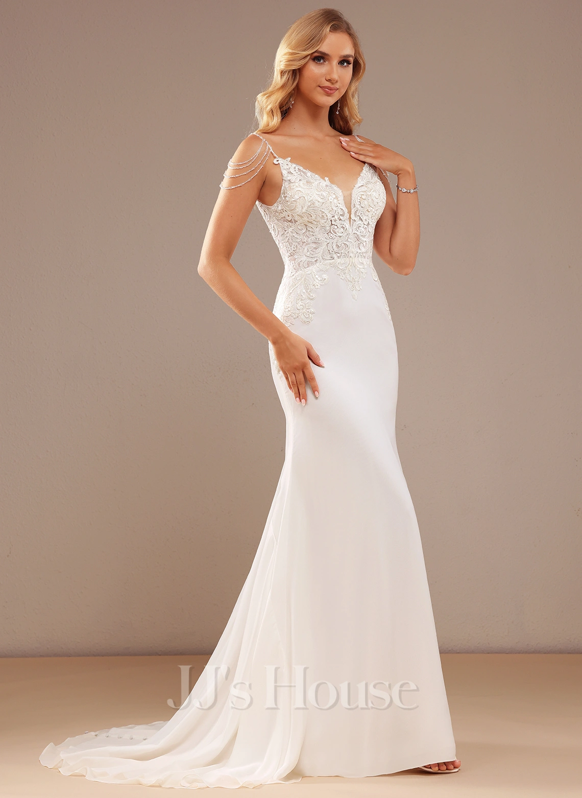 JJsHouse Forme Sirène/trompette Col V Traîne Moyenne Mousseline Dentelle Robe De Mariée Avec Brodé Paillettes 7 JJsHouse Forme Sirène/trompette Col V Traîne Moyenne Mousseline Dentelle Robe De Mariée Avec Brodé Paillettes – Image 7