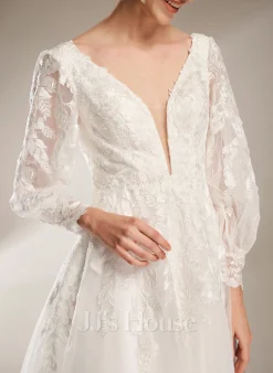JJsHouse Robe Marquise/princesse Col V Traîne Mi-longue Dentelle Satiné Tulle Robe De Mariée Avec Paillettes -Voiles mariée Soldes 1f3712dea03872a2d0b1ed116f827201