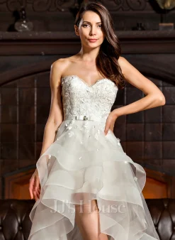 JJsHouse Robe Trapèze Cache Cœur Asymétrique Charmeuse Dentelle Tulle Robe De Mariée Avec Brodé Arc 18 JJsHouse Robe Trapèze Cache Cœur Asymétrique Charmeuse Dentelle Tulle Robe De Mariée Avec Brodé Arc -Voiles mariée Soldes 1f435773a2bc22b4c9d7053338724e38