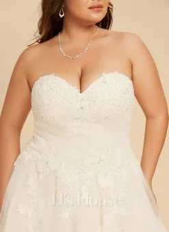 JJsHouse Robe Marquise/princesse Cache Cœur Traîne Moyenne Dentelle Tulle Robe De Mariée Avec Brodé Plissé -Voiles mariée Soldes 1fdc5b7cc3543f321a29a81263201e88