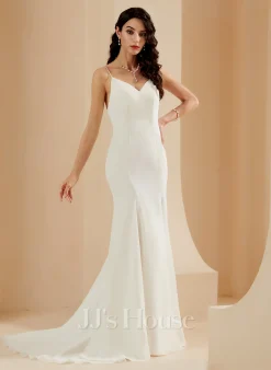 JJsHouse Forme Sirène/trompette Col V Traîne Moyenne Mousseline Robe De Mariée 8 JJsHouse Forme Sirène/trompette Col V Traîne Moyenne Mousseline Robe De Mariée -Voiles mariée Soldes 1ff6ce0b79b9ee3cf1add0a6a0eda2cf