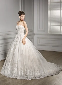 JJsHouse Robe Marquise/princesse Cache Cœur Traîne Moyenne Dentelle Tulle Robe De Mariée -Voiles mariée Soldes 262a1c1c32c5e81bc4c5ce7430e9b7a2
