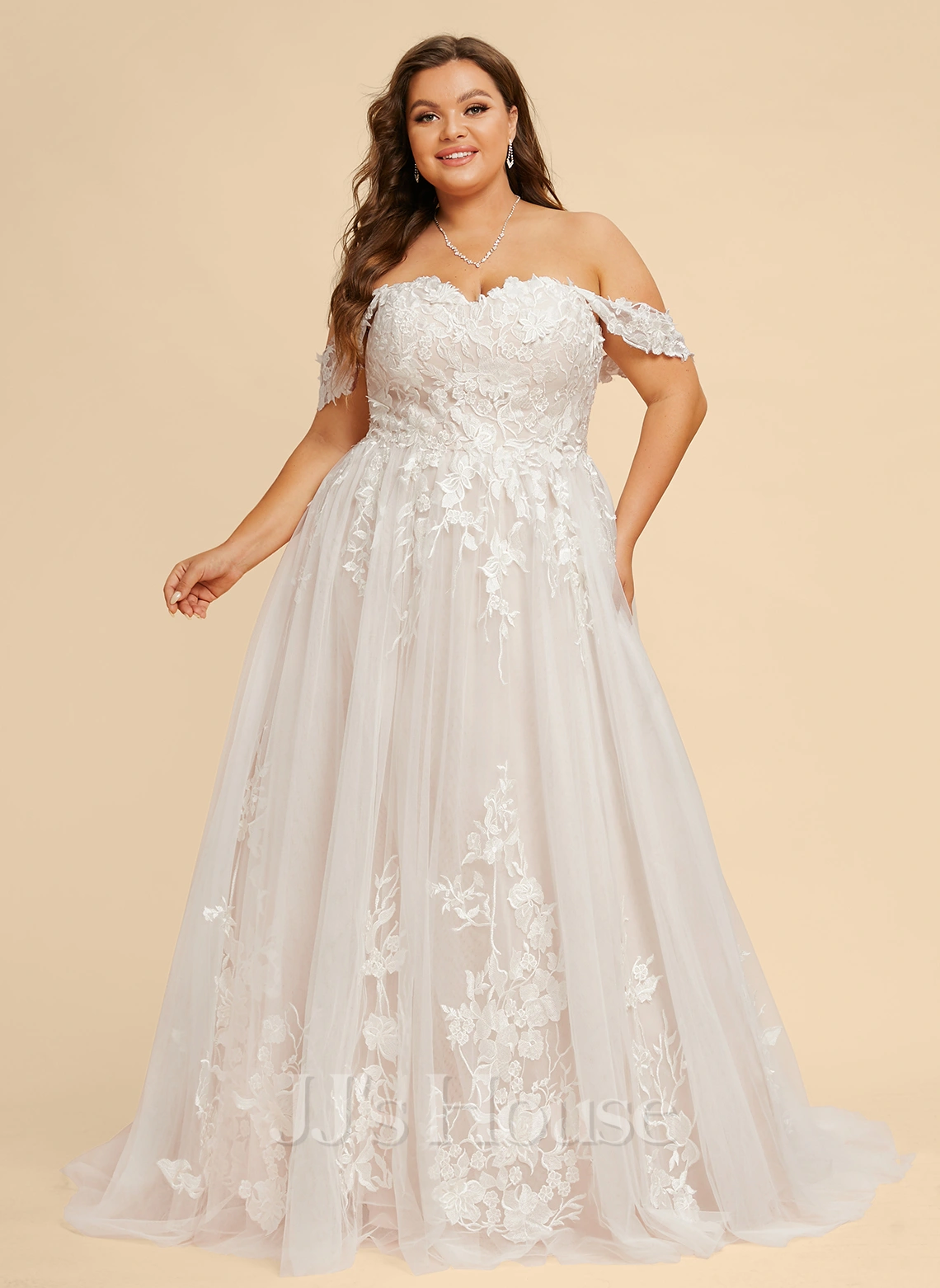 JJsHouse Robe Marquise/princesse Cache Cœur Balayage/pinceau Train Dentelle Tulle Robe De Mariée 14 JJsHouse Robe Marquise/princesse Cache Cœur Balayage/pinceau Train Dentelle Tulle Robe De Mariée – Image 14