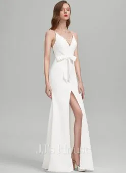 JJsHouse Fourreau Col V Balayage/pinceau Train Crêpe Stretch Robe De Mariée Avec Arc 6 JJsHouse Fourreau Col V Balayage/pinceau Train Crêpe Stretch Robe De Mariée Avec Arc -Voiles mariée Soldes 2b02e4b8465bdd8de4c9f490a5e67228