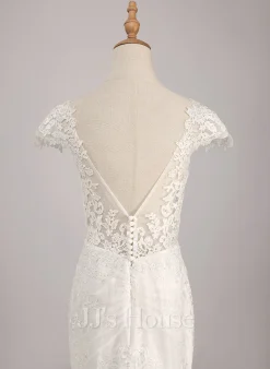 JJsHouse Forme Sirène/trompette Col V Traîne Moyenne Dentelle Tulle Robe De Mariée -Voiles mariée Soldes 34d5b5a5c7960a43cf5736588355d13d