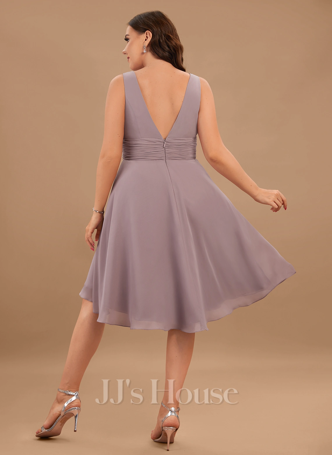 Jjshouse.fr Robe Trapèze Col V Asymétrique Mousseline Mousseline Robe De Demoiselle D'honneur Avec Plissé 10 Jjshouse.fr Robe Trapèze Col V Asymétrique Mousseline Mousseline Robe De Demoiselle D'honneur Avec Plissé – Image 10