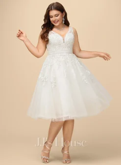 JJsHouse Robe Trapèze Col V Longueur Genou Dentelle Tulle Robe De Mariée -Voiles mariée Soldes 4fb174152ec2429681cdbf74eb455af6