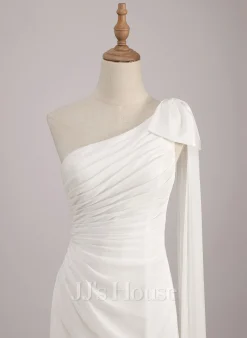 JJsHouse Fourreau Décolleté Asymétrique Balayage/pinceau Train Mousseline Robe De Mariée Avec Arc Plissé -Voiles mariée Soldes 606b012833dc63354b55ad26af0fa5ea