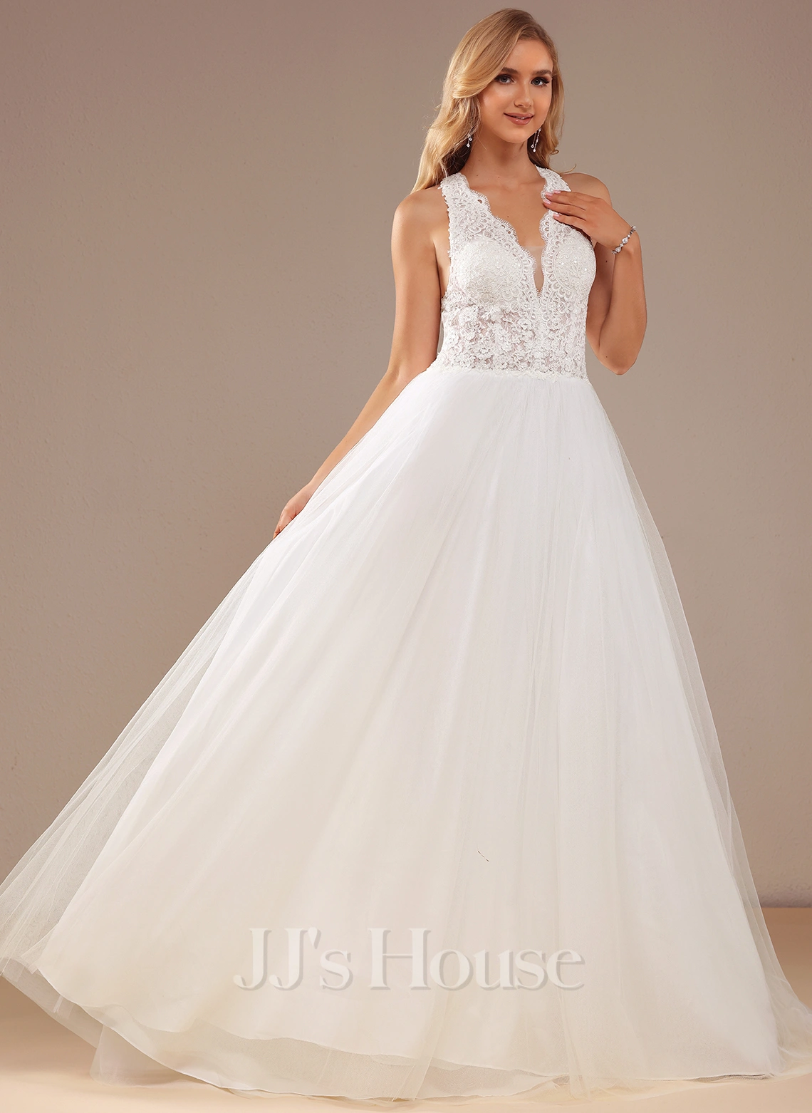 JJsHouse Robe Marquise/princesse Col V Traîne Moyenne Dentelle Tulle Robe De Mariée Avec Paillettes 1 JJsHouse Robe Marquise/princesse Col V Traîne Moyenne Dentelle Tulle Robe De Mariée Avec Paillettes