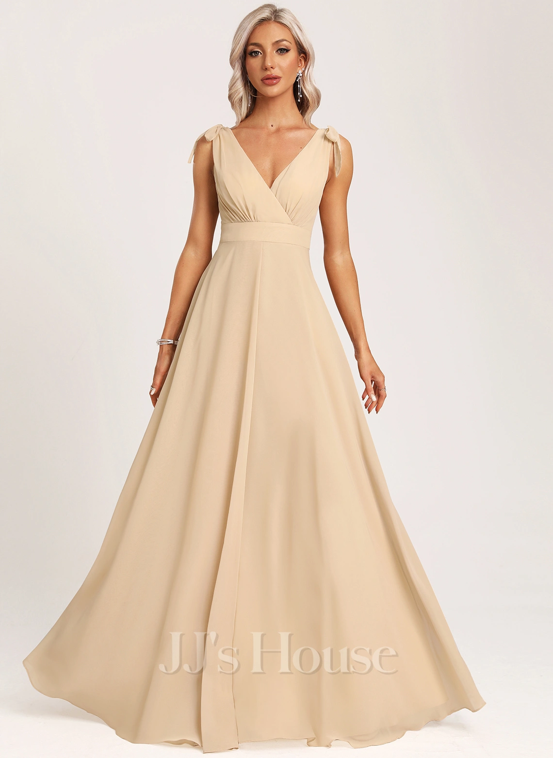 Jjshouse.fr Robe Trapèze Col V Longueur Ras Du Sol Mousseline Robe De Demoiselle D'honneur Avec Arc 4 Jjshouse.fr Robe Trapèze Col V Longueur Ras Du Sol Mousseline Robe De Demoiselle D'honneur Avec Arc – Image 4