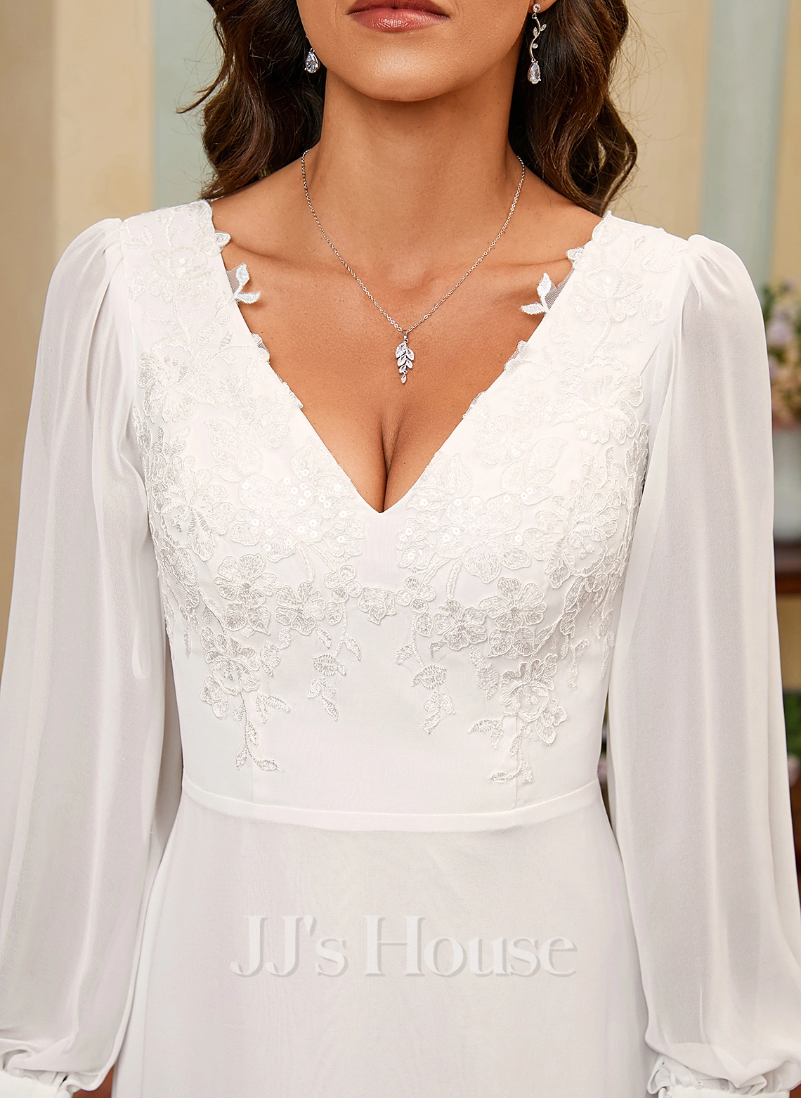 JJsHouse Robe Trapèze Col V Longueur Ras Du Sol Mousseline Dentelle Robe De Mariée Avec Paillettes 5 JJsHouse Robe Trapèze Col V Longueur Ras Du Sol Mousseline Dentelle Robe De Mariée Avec Paillettes – Image 5