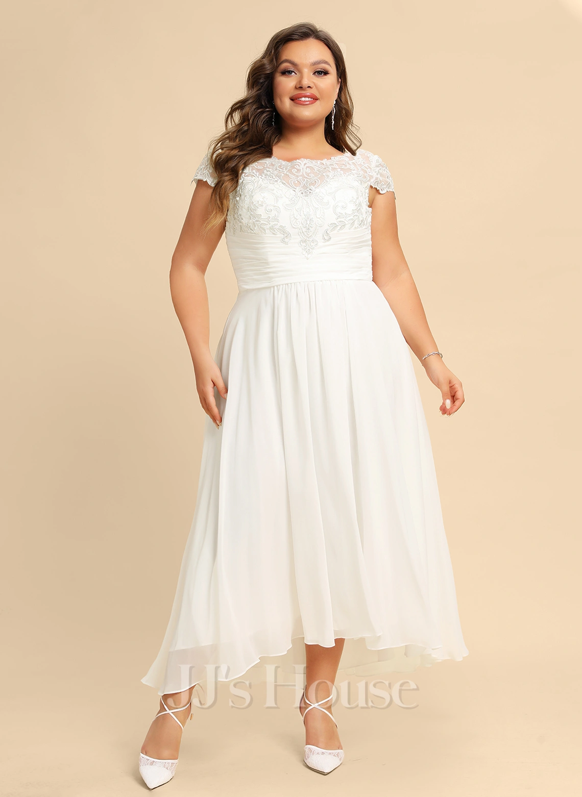 JJsHouse Robe Trapèze Scoop Asymétrique Mousseline Dentelle Robe De Mariée 6 JJsHouse Robe Trapèze Scoop Asymétrique Mousseline Dentelle Robe De Mariée – Image 6