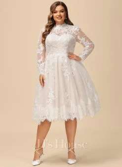 JJsHouse Robe Trapèze Illusion Longueur Genou Dentelle Tulle Robe De Mariée -Voiles mariée Soldes 8ceaa871f84e38ee3f6f0403180e810b