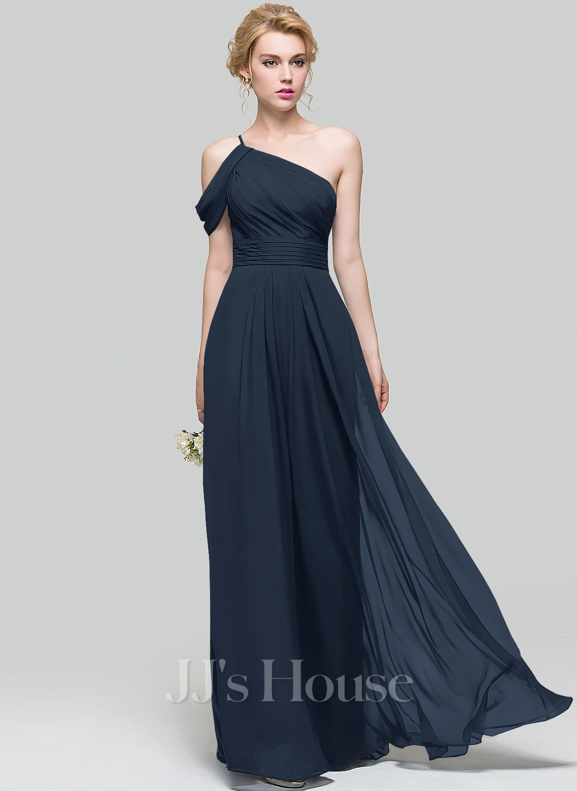 Jjshouse.fr Robe Trapèze Décolleté Asymétrique Longueur Ras Du Sol Mousseline Mousseline Robe De Demoiselle D'honneur Avec Plissé 1 Jjshouse.fr Robe Trapèze Décolleté Asymétrique Longueur Ras Du Sol Mousseline Mousseline Robe De Demoiselle D'honneur Avec Plissé