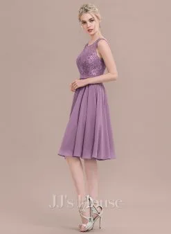 Jjshouse.fr Robe Trapèze Carré Longueur Genou Mousseline Dentelle Dentelle Mousseline Robe De Demoiselle D'honneur -Voiles mariée Soldes 8f39a856c291bd6615ba53d472a1bd21