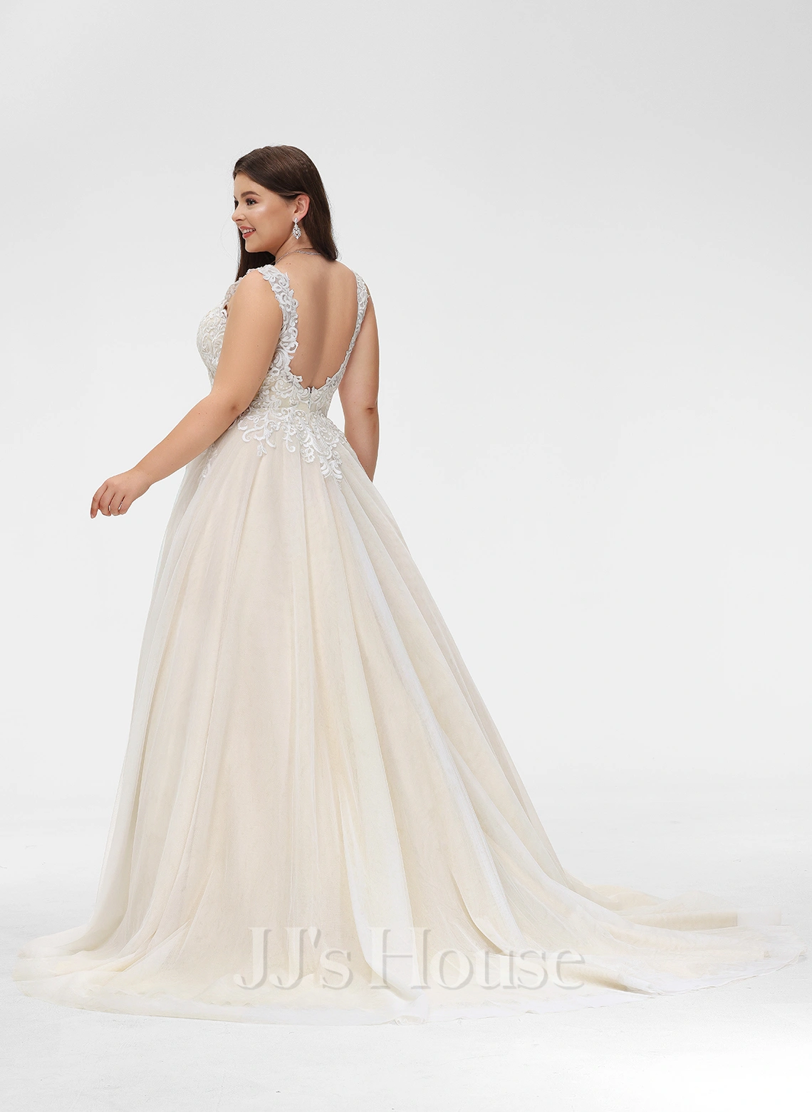 JJsHouse Robe Marquise/princesse Col V Traîne Moyenne Dentelle Tulle Robe De Mariée 10 JJsHouse Robe Marquise/princesse Col V Traîne Moyenne Dentelle Tulle Robe De Mariée – Image 10