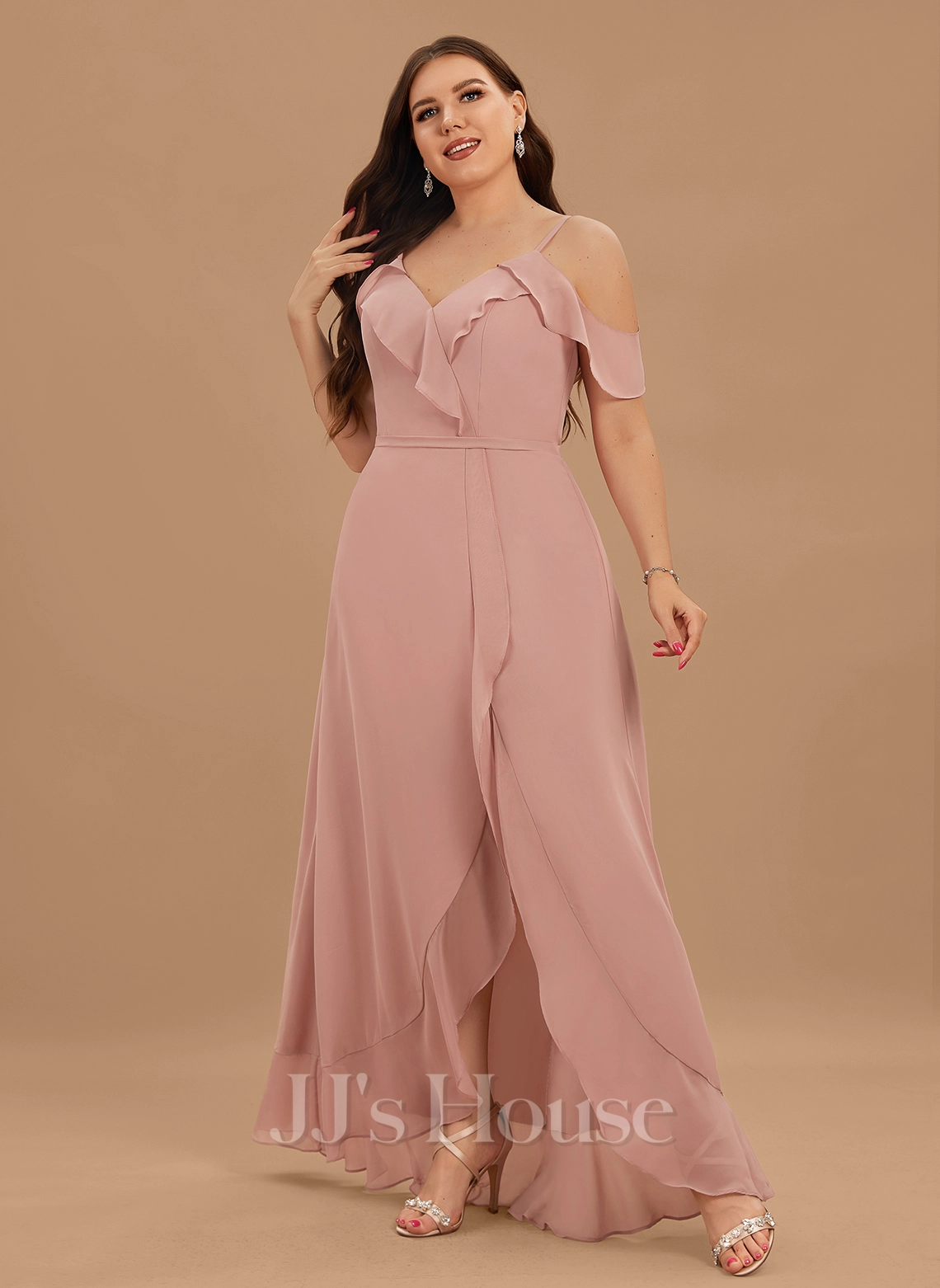 Jjshouse.fr Robe Trapèze Col V Asymétrique Mousseline Mousseline Robe De Demoiselle D'honneur Avec Robe à Volants 5 Jjshouse.fr Robe Trapèze Col V Asymétrique Mousseline Mousseline Robe De Demoiselle D'honneur Avec Robe à Volants – Image 5