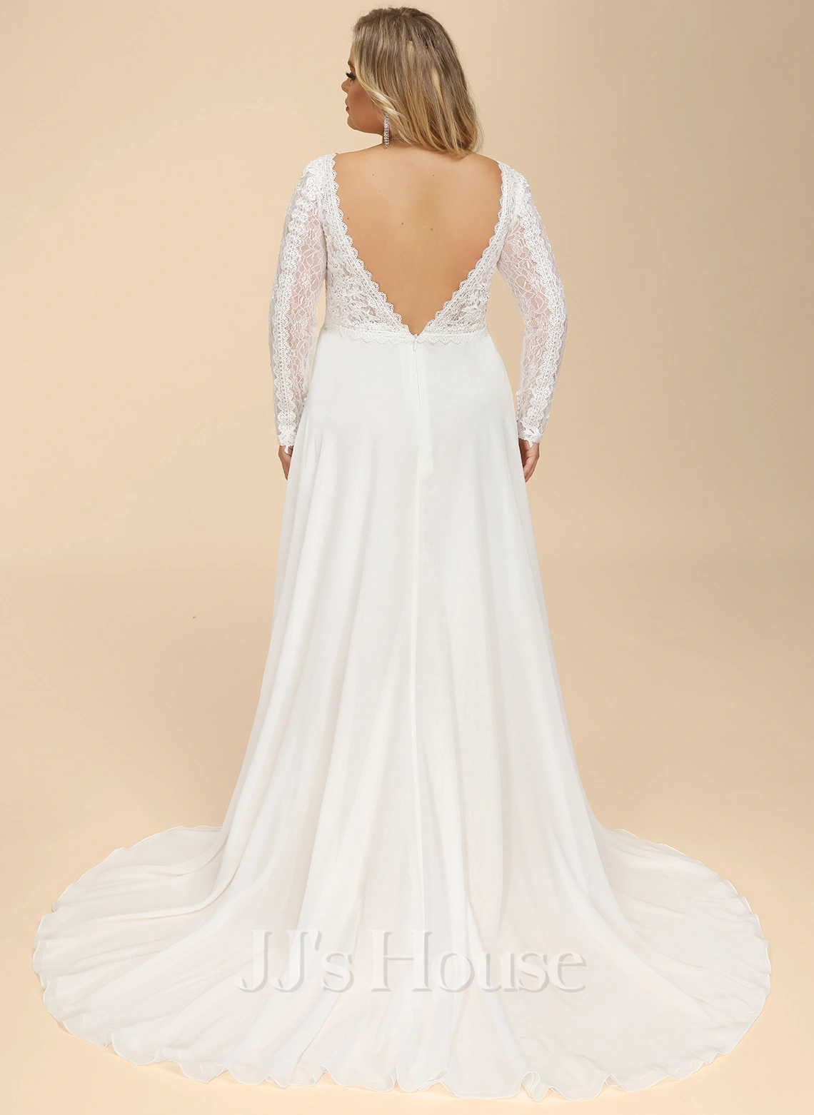 JJsHouse Robe Trapèze Col V Traîne Moyenne Mousseline Dentelle Robe De Mariée Avec Plissé 11 JJsHouse Robe Trapèze Col V Traîne Moyenne Mousseline Dentelle Robe De Mariée Avec Plissé – Image 11