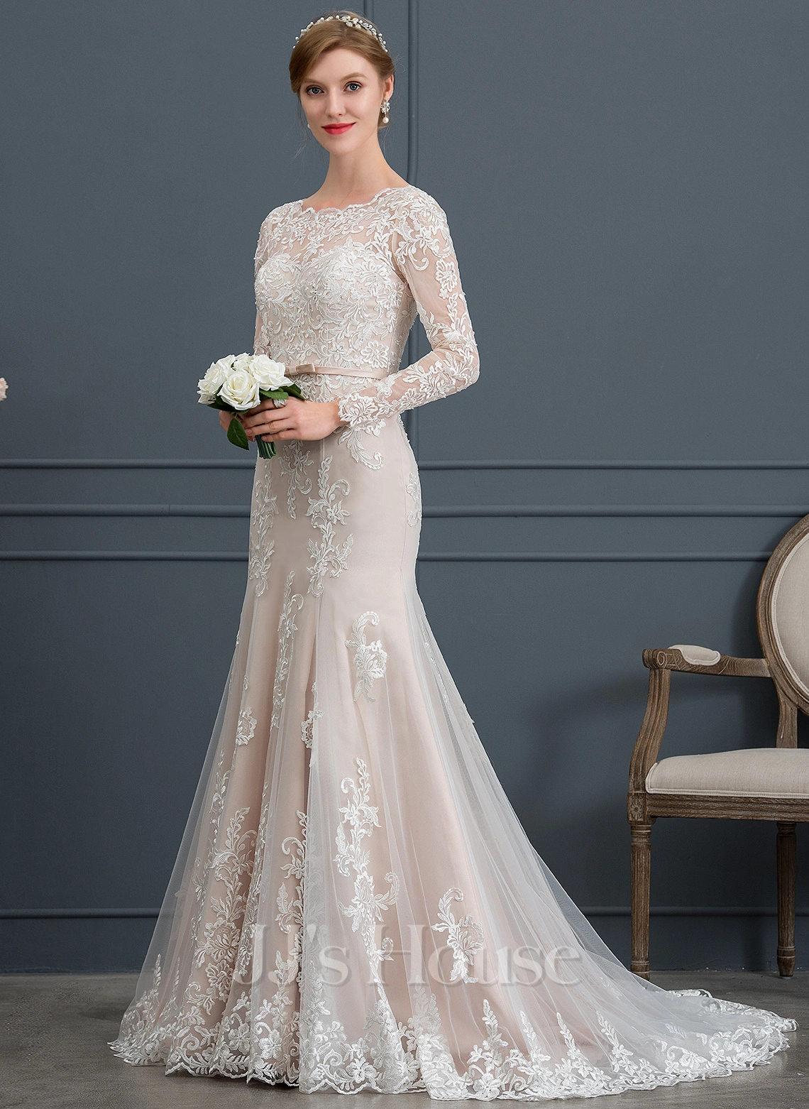 JJsHouse Forme Sirène/trompette Traîne Moyenne Dentelle Tulle Robe De Mariée Avec Brodé Arc Paillettes 1 JJsHouse Forme Sirène/trompette Traîne Moyenne Dentelle Tulle Robe De Mariée Avec Brodé Arc Paillettes