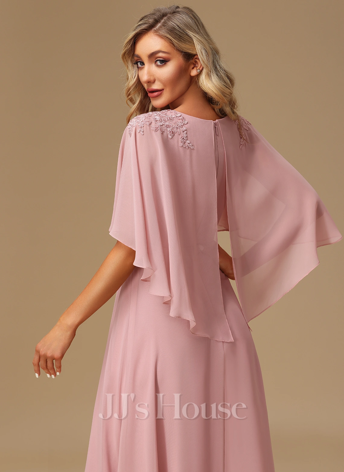 Jjshouse.fr Robe Trapèze Col V Longueur Ras Du Sol Mousseline Robe De Demoiselle D'honneur Avec Dentelle 6 Jjshouse.fr Robe Trapèze Col V Longueur Ras Du Sol Mousseline Robe De Demoiselle D'honneur Avec Dentelle – Image 6