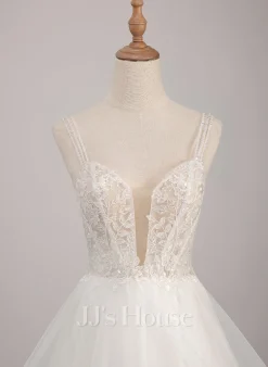 JJsHouse Robe Marquise/princesse Col V Longueur Ras Du Sol Dentelle Tulle Robe De Mariée Avec Brodé Paillettes -Voiles mariée Soldes b0da217f4c1ee8d237a723780ff70d41
