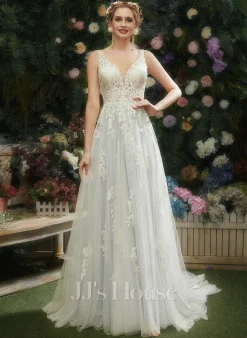 JJsHouse Robe Trapèze Col V Traîne Moyenne Dentelle Tulle Robe De Mariée -Voiles mariée Soldes b8e30ba34d3f2c17b889ac71a6f34528
