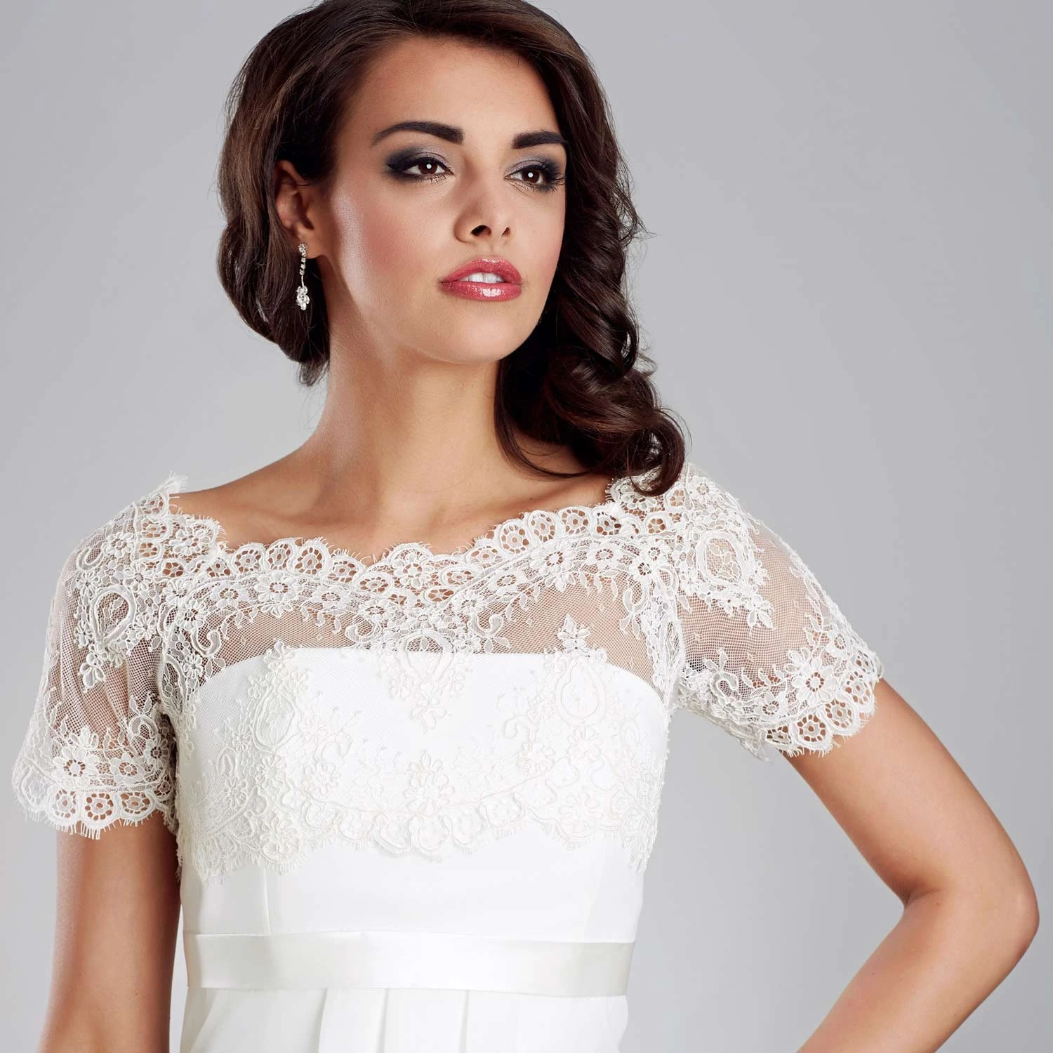Boléro Mariée Dentelle Manches Courtes Ella 1 Boléro Mariée Dentelle Manches Courtes Ella