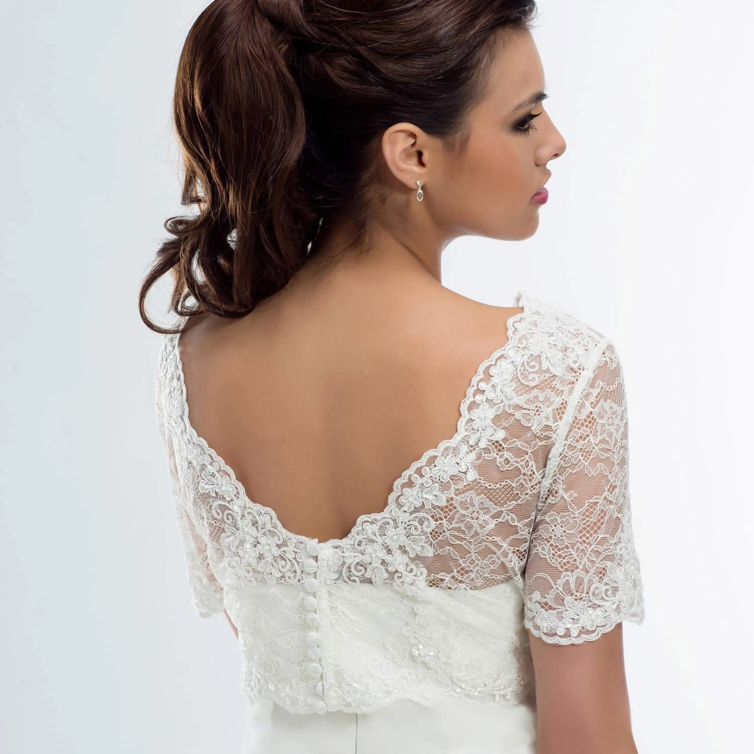 Boléro Mariée Dentelle échancré Dans Le Dos Eugénie 2 Boléro Mariée Dentelle échancré Dans Le Dos Eugénie – Image 2