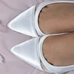 Brooke - The Perfect Bridal Company -Voiles mariée Soldes brooke the perfect bridal company chaussure de mariee ivoires