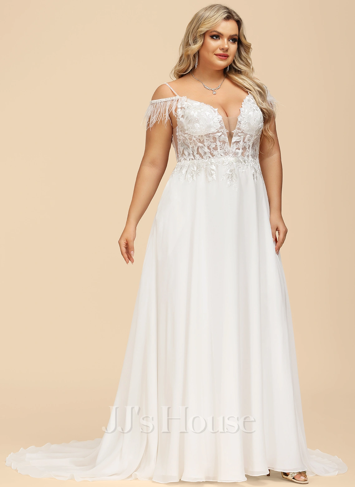 JJsHouse Robe Trapèze Col V Traîne Moyenne Mousseline Dentelle Robe De Mariée Avec Brodé Feather Paillettes 21 JJsHouse Robe Trapèze Col V Traîne Moyenne Mousseline Dentelle Robe De Mariée Avec Brodé Feather Paillettes – Image 21