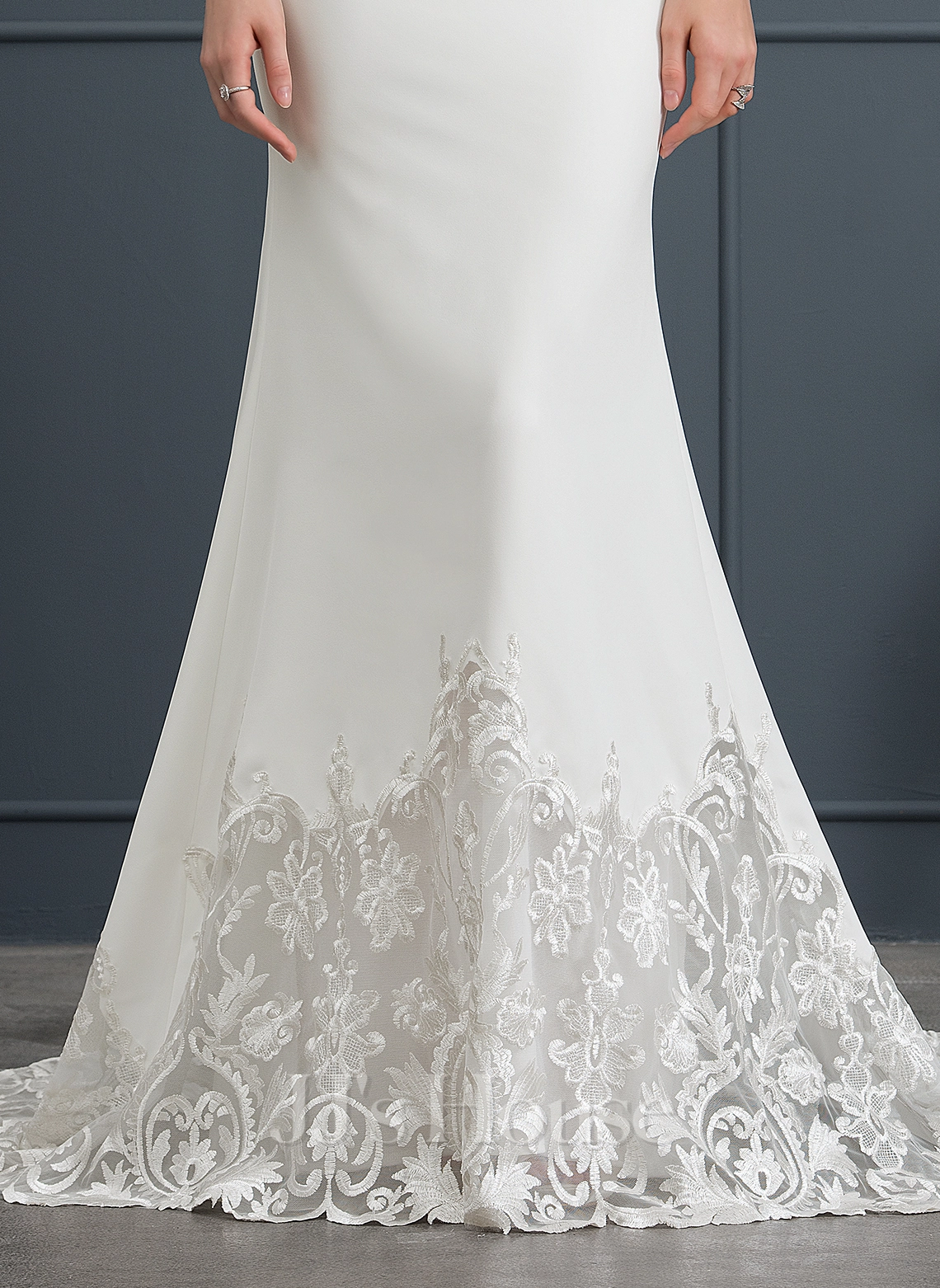 JJsHouse Forme Sirène/trompette Col V Traîne Moyenne Dentelle Robe De Mariée 3 JJsHouse Forme Sirène/trompette Col V Traîne Moyenne Dentelle Robe De Mariée – Image 3