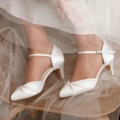 Clara - G.Westerleigh -Voiles mariée Soldes clara g.westerleigh chaussure mariee confortable