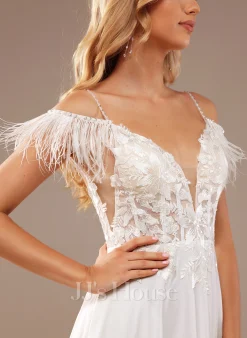 JJsHouse Robe Trapèze Col V Traîne Moyenne Mousseline Dentelle Robe De Mariée Avec Brodé Feather Paillettes 29 JJsHouse Robe Trapèze Col V Traîne Moyenne Mousseline Dentelle Robe De Mariée Avec Brodé Feather Paillettes -Voiles mariée Soldes da228d55a19a7f318f91eb66ec66ac4b