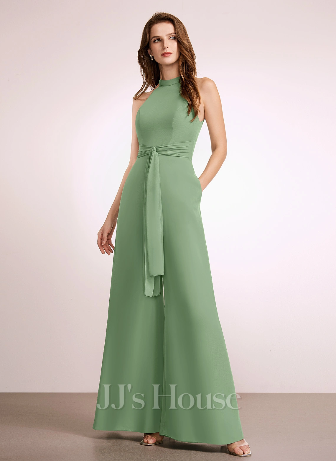 Jjshouse.fr Jumpsuit / Pantsuit Col Haut Longueur Ras Du Sol Mousseline Robe De Demoiselle D'honneur Avec Arc 3 Jjshouse.fr Jumpsuit / Pantsuit Col Haut Longueur Ras Du Sol Mousseline Robe De Demoiselle D'honneur Avec Arc – Image 3