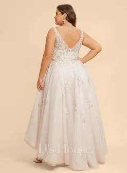 JJsHouse Robe Trapèze Col V Asymétrique Dentelle Satiné Tulle Robe De Mariée Avec Arc -Voiles mariée Soldes dd0c07e9ad0a97d2d78e3c92175de3af