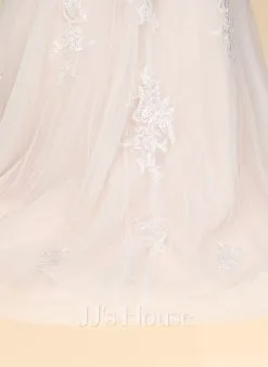 JJsHouse Robe Marquise/princesse Traîne Moyenne Dentelle Tulle Robe De Mariée Avec Brodé Paillettes -Voiles mariée Soldes e19c3df376eb19dac4f531c13c62a5dd
