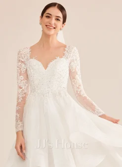 JJsHouse Robe Marquise/princesse Col V Longueur Ras Du Sol Dentelle Tulle Robe De Mariée Avec Brodé Paillettes -Voiles mariée Soldes ee282e3aace43a4dc7773de3fe6d7df0