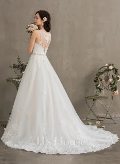 JJsHouse Robe Marquise/princesse Col V Traîne Moyenne Dentelle Tulle Robe De Mariée Avec Brodé Paillettes 25 JJsHouse Robe Marquise/princesse Col V Traîne Moyenne Dentelle Tulle Robe De Mariée Avec Brodé Paillettes -Voiles mariée Soldes ef1d25b36afab4ca20b1efd0e99e1350