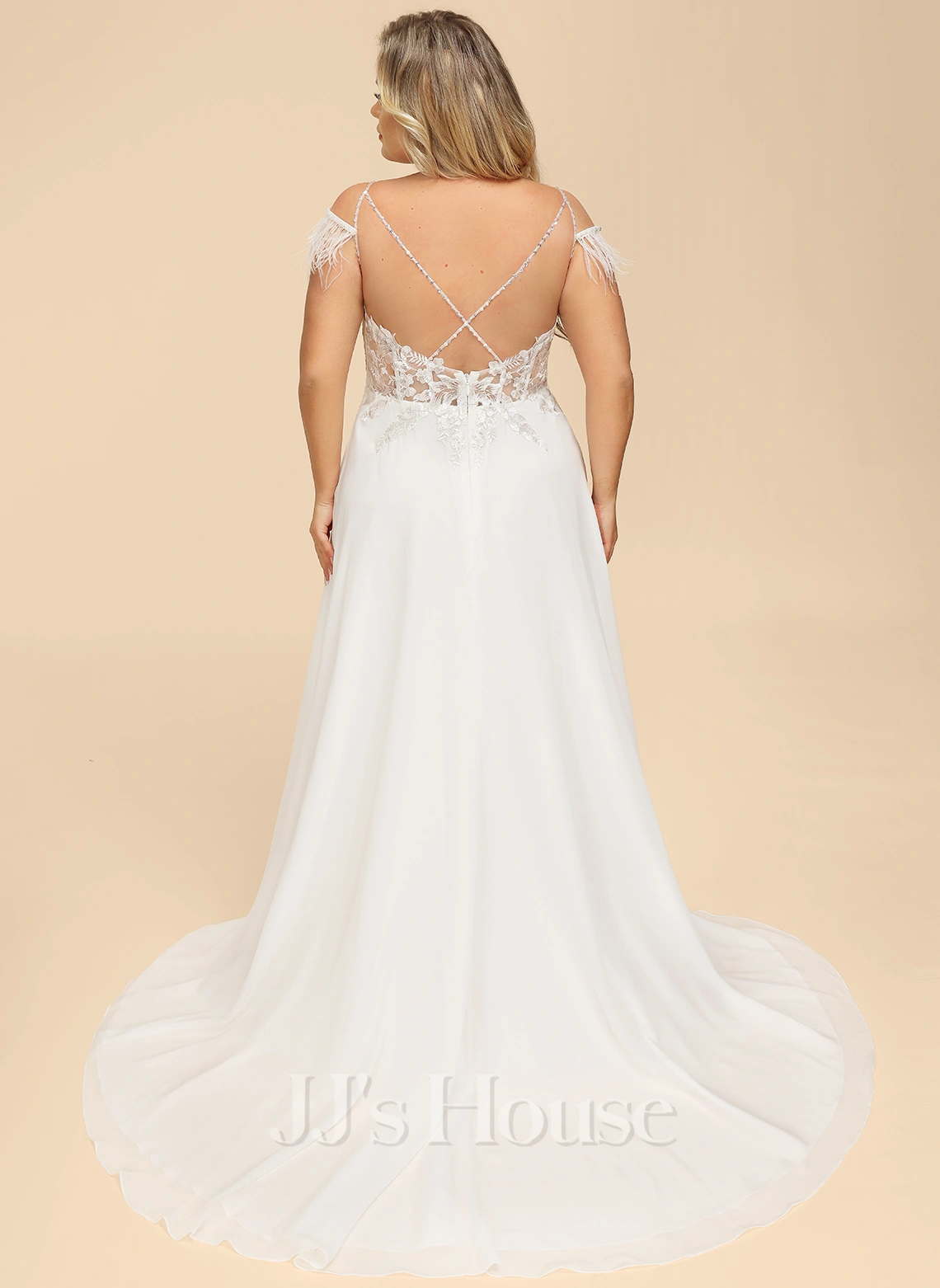 JJsHouse Robe Trapèze Col V Traîne Moyenne Mousseline Dentelle Robe De Mariée Avec Brodé Feather Paillettes 16 JJsHouse Robe Trapèze Col V Traîne Moyenne Mousseline Dentelle Robe De Mariée Avec Brodé Feather Paillettes – Image 16