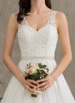 JJsHouse Robe Marquise/princesse Col V Traîne Moyenne Dentelle Tulle Robe De Mariée Avec Brodé Paillettes 24 JJsHouse Robe Marquise/princesse Col V Traîne Moyenne Dentelle Tulle Robe De Mariée Avec Brodé Paillettes -Voiles mariée Soldes f58078c24e6e392ce146d708bb785d5d