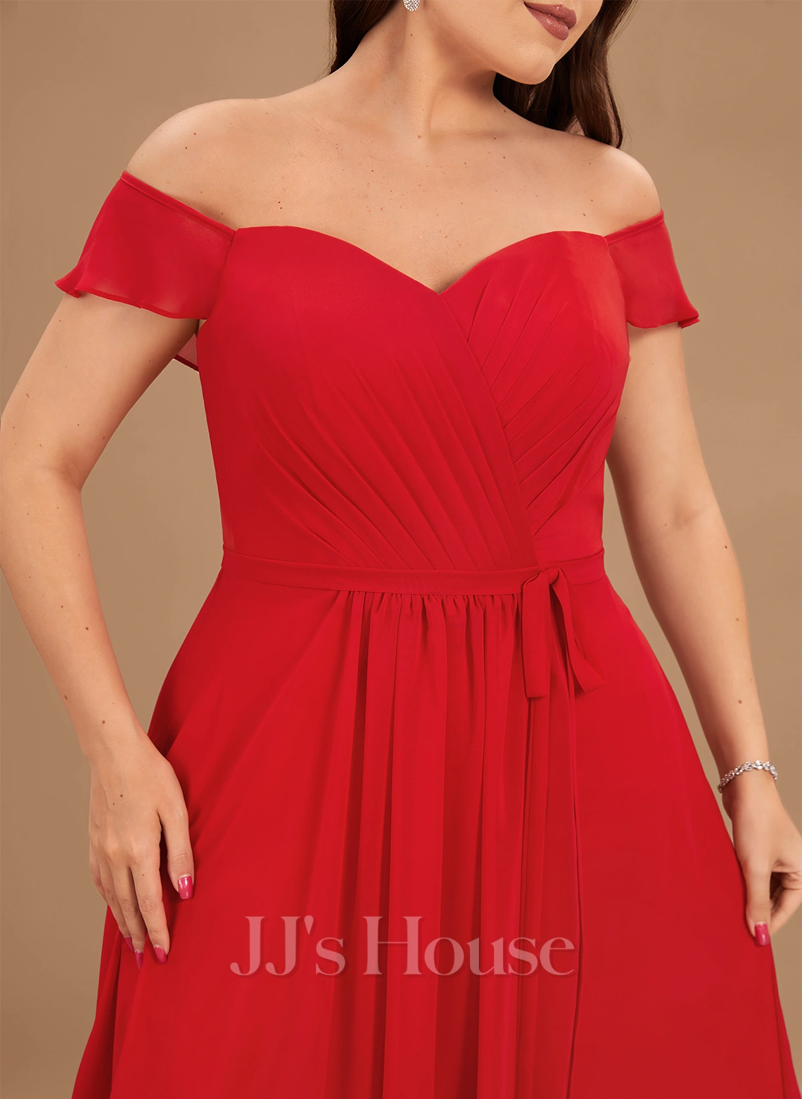 Jjshouse.fr Robe Trapèze épaule Dénudée Longueur Ras Du Sol Mousseline Robe De Demoiselle D'honneur Avec Plissé Fendue Devant 11 Jjshouse.fr Robe Trapèze épaule Dénudée Longueur Ras Du Sol Mousseline Robe De Demoiselle D'honneur Avec Plissé Fendue Devant – Image 11