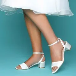 Riley - Perfect 7 Riley - Perfect -Voiles mariée Soldes riley perfect sandales de mariage fleur