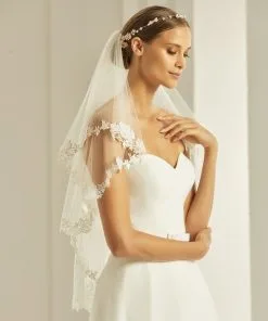 S304 - Bianco Evento Voile Mi Long Dentelle Guipure