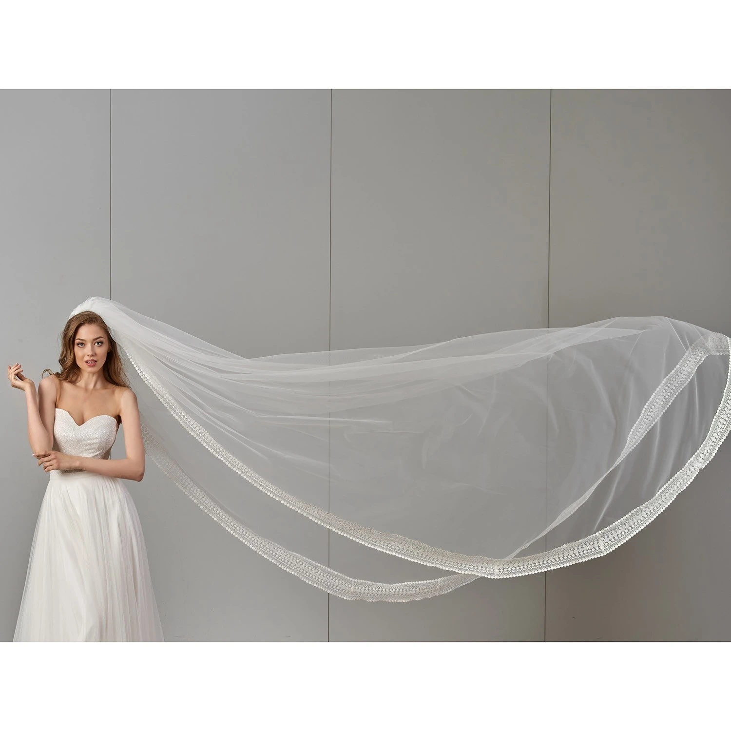 Voile Mariage Très Long à Large Dentelle Bohème Monica 2 Voile Mariage Très Long à Large Dentelle Bohème Monica – Image 2