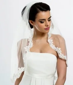 Voile De Mariée Mi Long Dentelle Et Perles De Verre Francesca