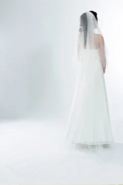 Voile De Mariée Très Long Bordure Festonnée Lola