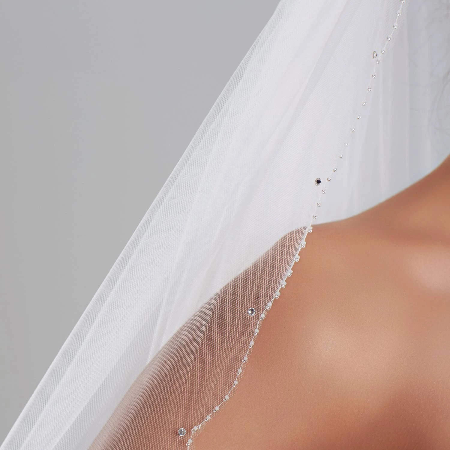 Voile De Mariée Très Long Perles Et Strass Swarovski Delfina 2 Voile De Mariée Très Long Perles Et Strass Swarovski Delfina – Image 2