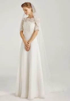 Voile Mariée Long En Tulle Ivoire Sans Bordure Michela